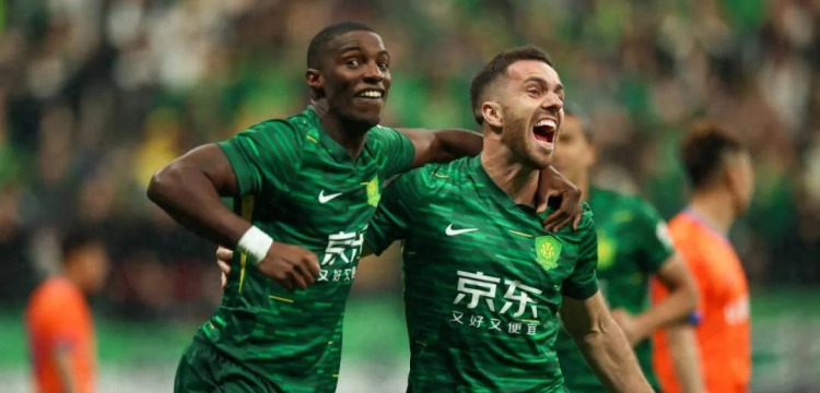 小卡空砍36+7哈登梦游，鲍威尔轰30分手刃旧主，热火送快船5连败